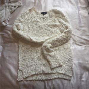 Sanctuary V neck sweater!